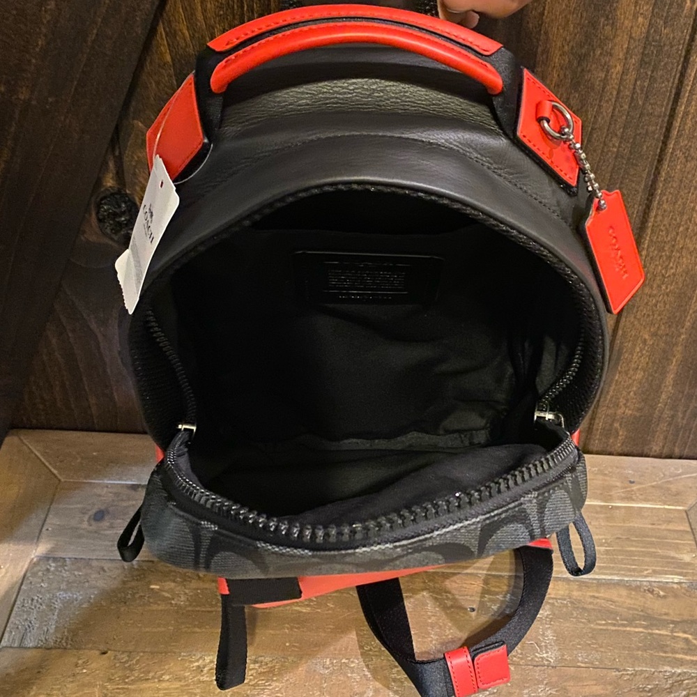 NWT Authentic Coach Edge Sling Pack - Picture 3 of 8